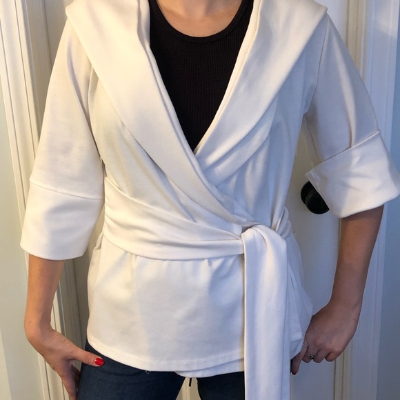 White jacket - Picture 3 of 6